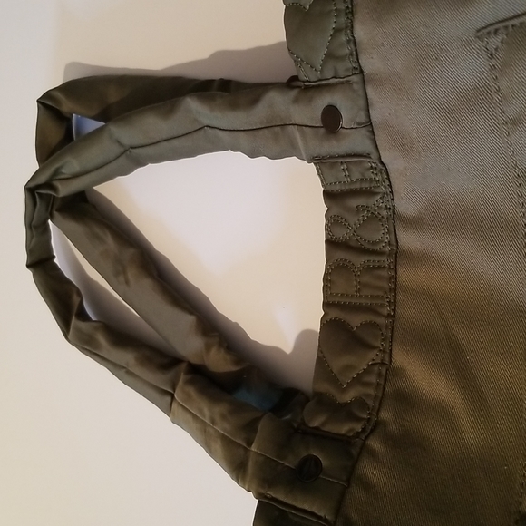 R&Em Tote - Picture 2 of 8